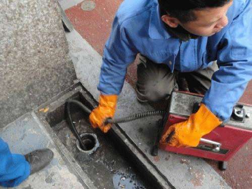 金湾疏通下水道