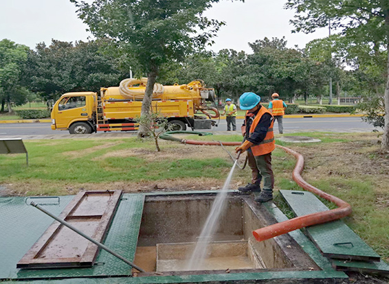 金湾化油池清理